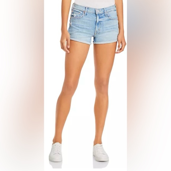 MOTHER Pants - The Teaser Donut Roll Denim Shorts in On My Knees